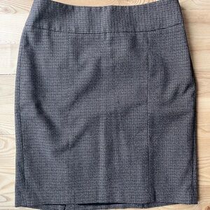 The Limited Plaid Black, Tan, Gray Women's Pencil Skirt